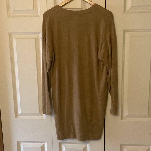 NWT Socialite women’s sweater dress long sleeve lightweight knit tan medium - Picture 2 of 9
